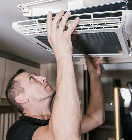  Professional Licensed And Insured Cleaners in Skokie, IL